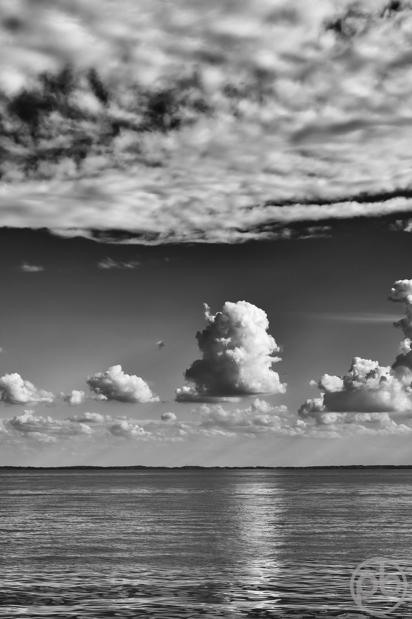 Fotokunst, Photo Art, Fine Art, Wandbilder, Wall Art, Wolken, Clouds, schwarzweiß, Black and White