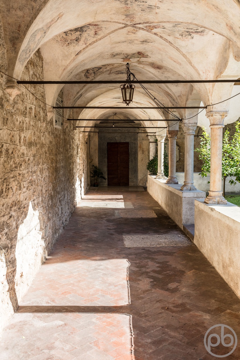 Fotokunst, Photo Art, Fine Art, Wandbilder, Wall Art, Mediterran, Gardasee, Gargnano, Kreuzgang
